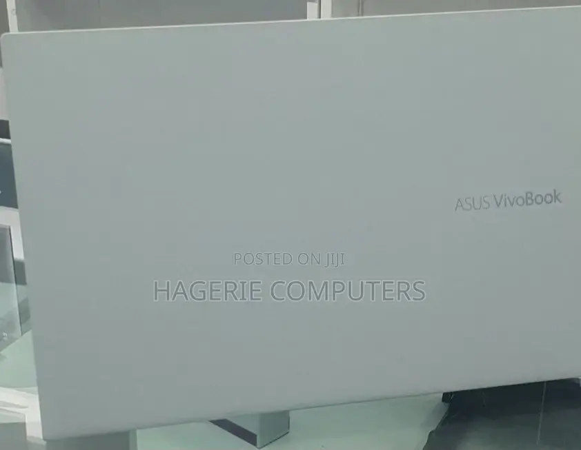 New Laptop Asus VivoBook W202 16GB Intel Core I5 SSD 512GB