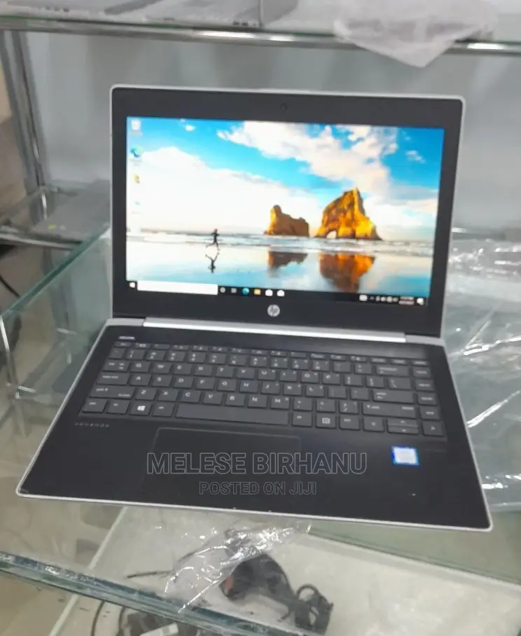 New Laptop HP 430 G5 8GB Intel Core I5 SSD 256GB