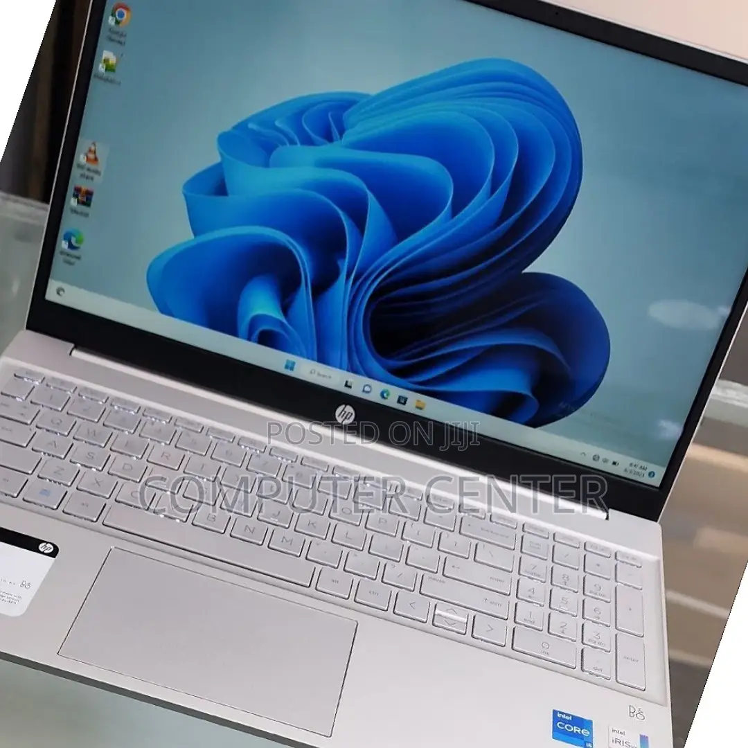 New Laptop HP Pavilion 15 12GB Intel Core I5 SSD 512GB