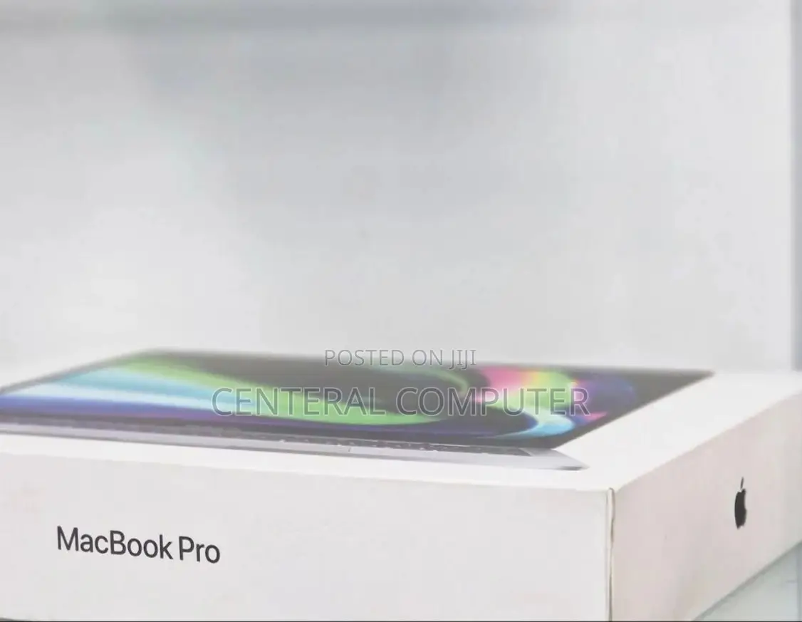 New Laptop Apple MacBook Pro 2022 M2 16GB Apple M2 SSD 512GB