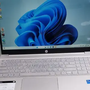 New Laptop HP Pavilion 15 12GB Intel Core I5 SSD 512GB