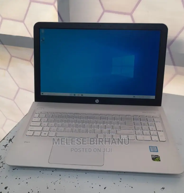 New Laptop HP Envy 13 8GB Intel Core I5 HDD+SSD 1T