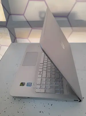 New Laptop HP Envy 13 8GB Intel Core I5 HDD+SSD 1T