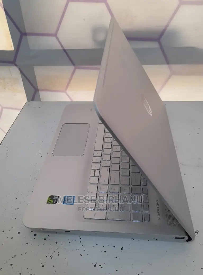 New Laptop HP Envy 13 8GB Intel Core I5 HDD+SSD 1T