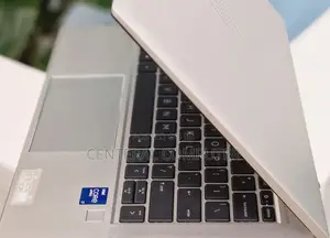 New Laptop HP EliteBook 830 G8 16GB Intel Core I7 SSD 512GB