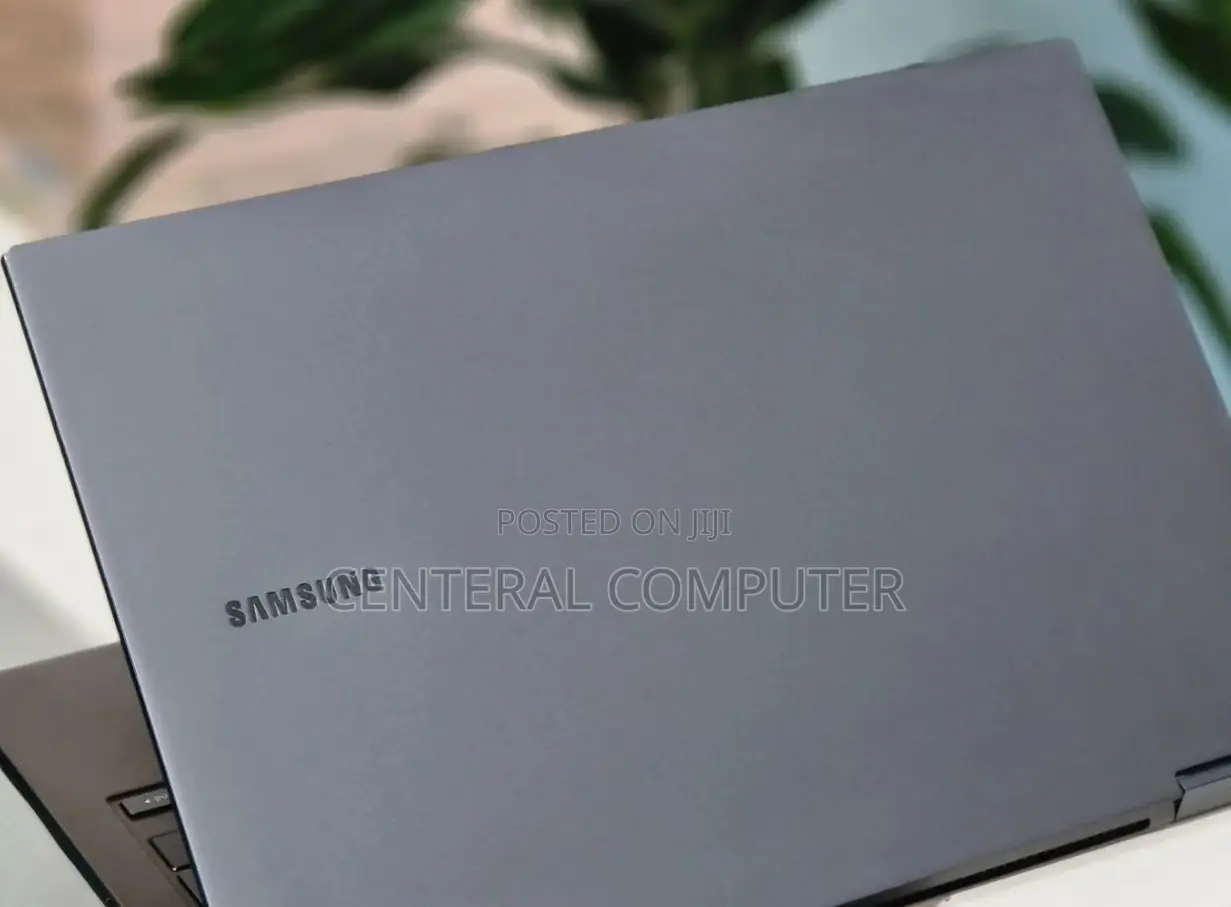 New Laptop Samsung Notebook Flash (NP530) 16GB Intel Core I5 SSD 512GB