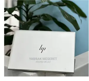 New Laptop HP 8GB AMD Ryzen 5 SSD 256GB