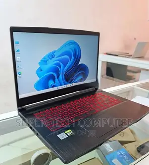 New Laptop MSI CR640 16GB Intel Core I7 SSD 512GB