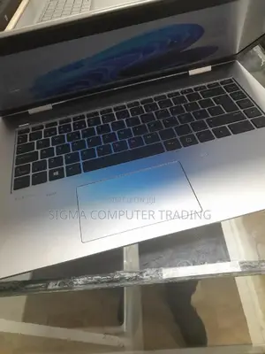 Photo - New Laptop HP ProBook 440 G5 8GB AMD Ryzen 5 SSD 256GB