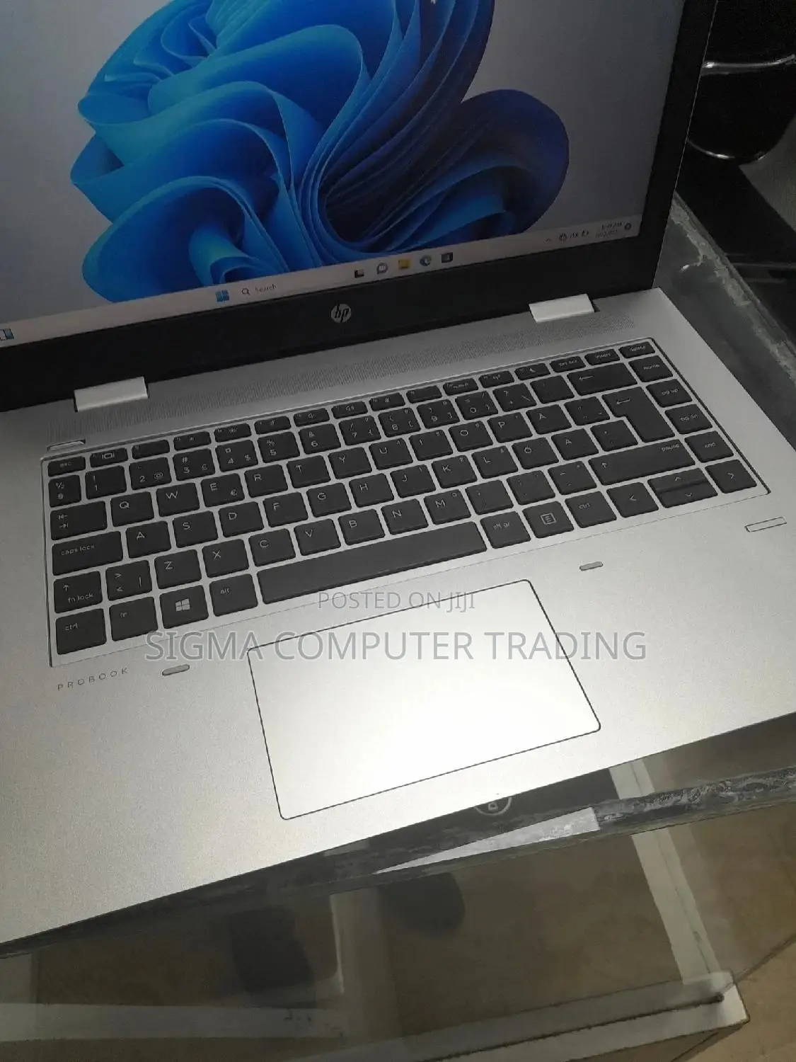 New Laptop HP ProBook 440 G5 8GB AMD Ryzen 5 SSD 256GB