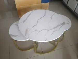 Photo - Table/ጠረጴዛ