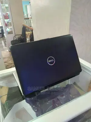 Photo - Laptop Dell Inspiron 15 4GB Intel Core 2 Quad SSD 256GB