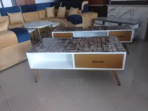 Photo - Table/ጠረጴዛ