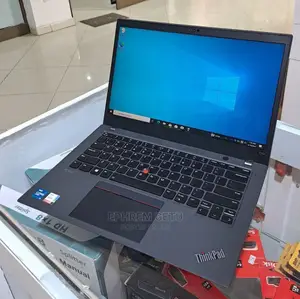 New Laptop Lenovo ThinkPad P43s 16GB Intel Core I5 SSD 512GB