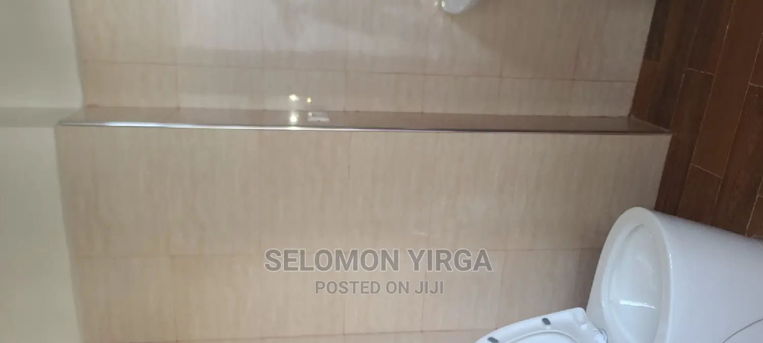 2bdrm Apartment in አድስ አበባ, Bole for rent