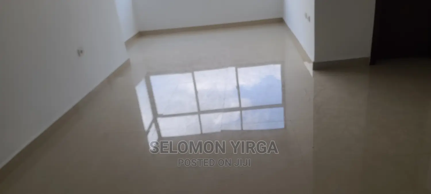 2bdrm Apartment in አድስ አበባ, Bole for rent