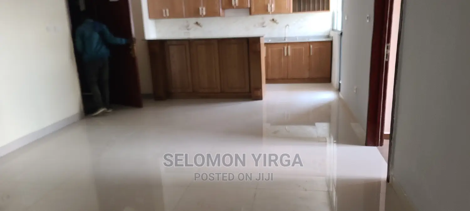 3bdrm Apartment in አድስ አበባ, Bole for sale