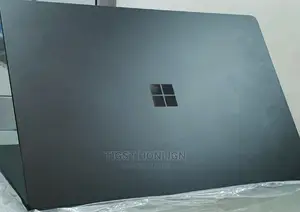 New Laptop Microsoft Surface 16GB Intel Core I7 SSD 512GB