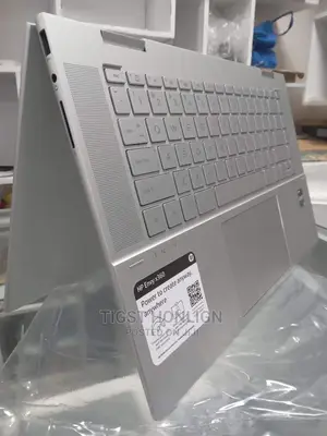 New Laptop HP Envy X360 16GB Intel Core I5 SSD 512GB