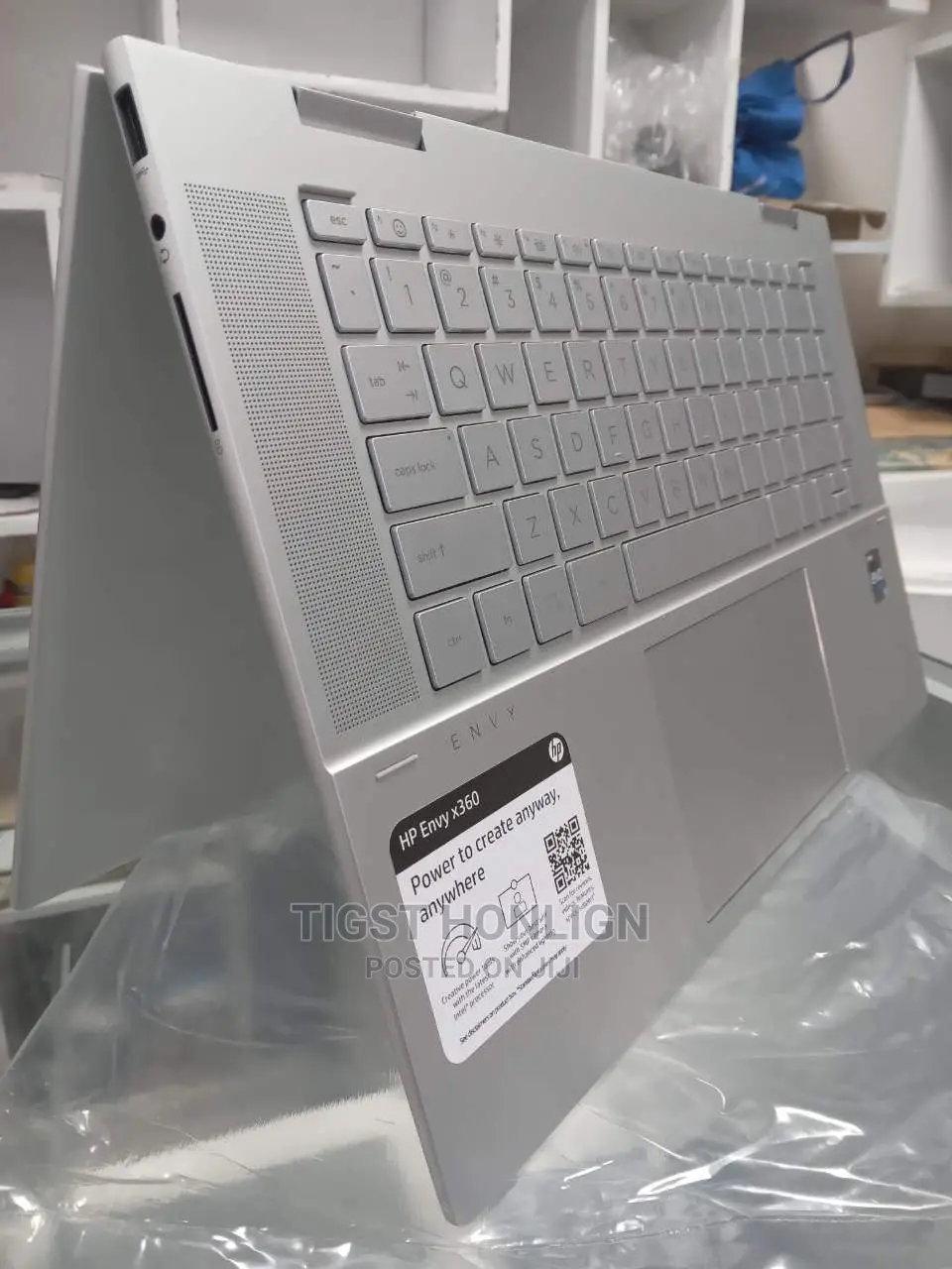 New Laptop HP Envy X360 16GB Intel Core I5 SSD 512GB