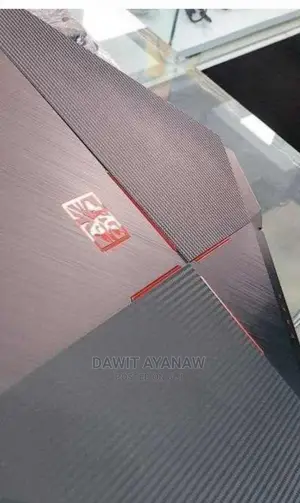 New Laptop HP Omen X 8GB Intel Core i5 SSD 1T
