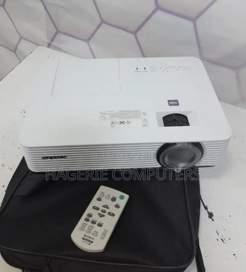 Sony VPL Dx221 Best Projector