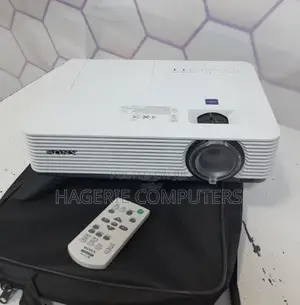 Sony VPL Dx221 Best Projector