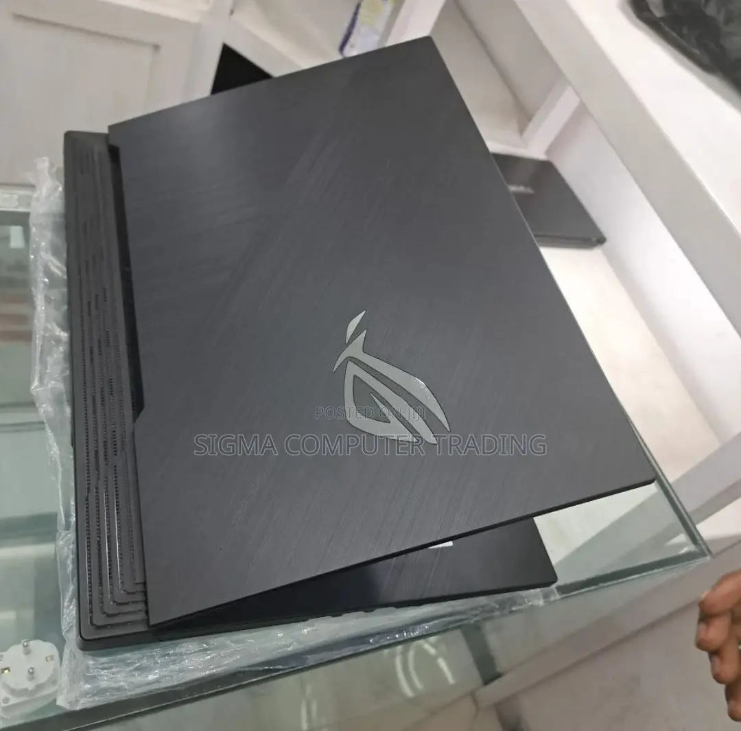 New Laptop Asus ROG Strix G15 16GB Intel Core I7 SSD 512GB