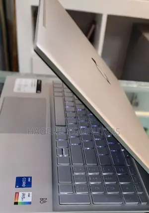 Photo - New Laptop HP Pavilion 10 12GB Intel Core I5 SSD 512GB