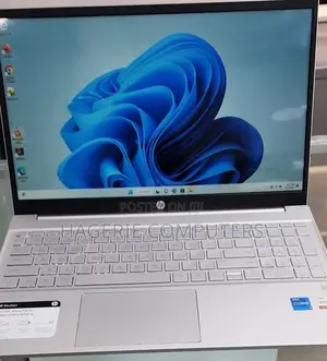 New Laptop HP Pavilion 10 12GB Intel Core I5 SSD 512GB