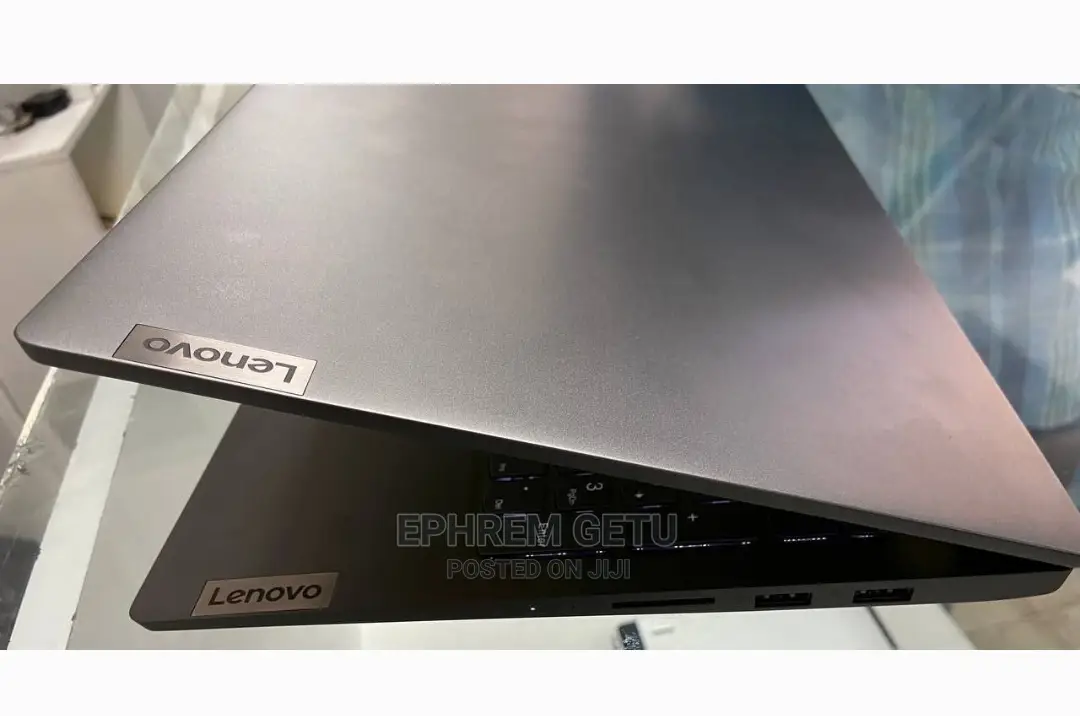 New Laptop Lenovo Ideapad 3 8GB Intel Core I7 SSD 512GB