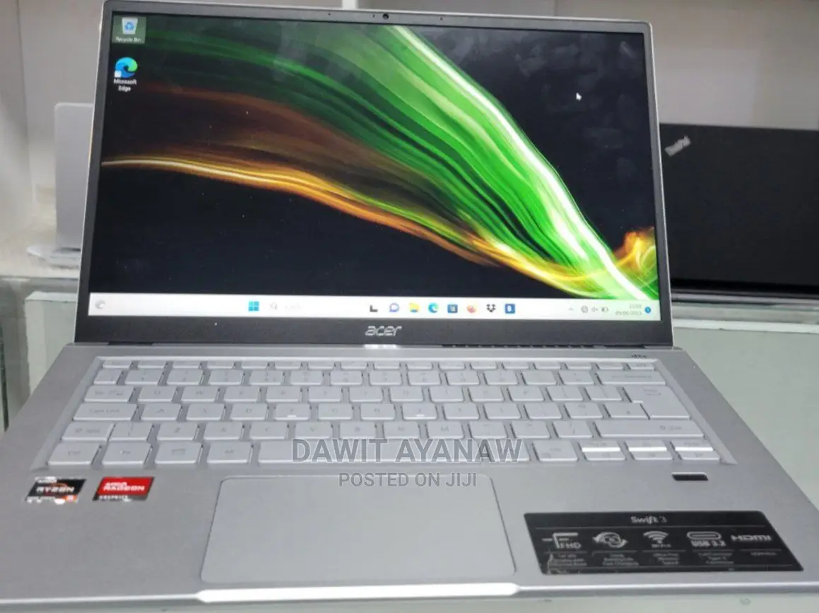 New Laptop Acer Aspire 1520 8GB AMD Ryzen 5 SSD 512GB