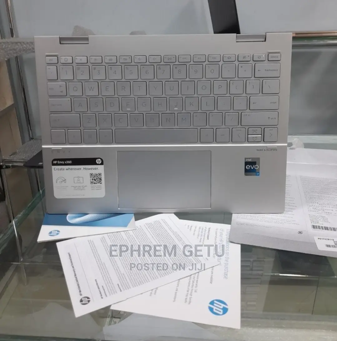 New Laptop HP Envy X360 8GB Intel Core I7 SSD 512GB