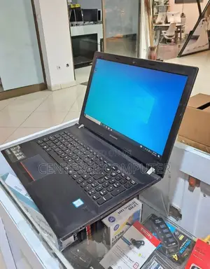 New Laptop Lenovo IdeaPad 1 8GB Intel Core I7 HDD 1T