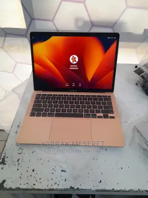 New Laptop Apple MacBook Air 2020 M1 8GB Intel Core I3 HDD+SSD 256GB