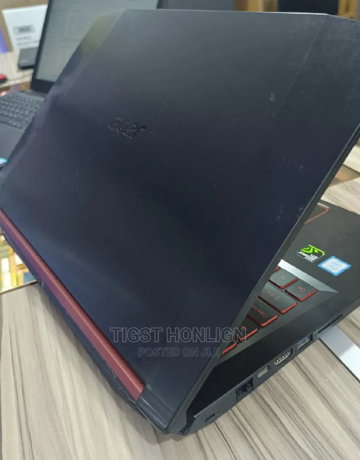 New Laptop 8GB Intel Core I7 SSD 256GB