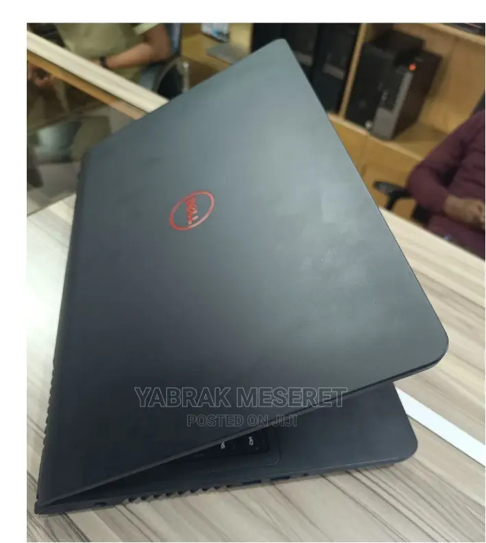 New Laptop Dell 16GB Intel Core I7 SSD 512GB