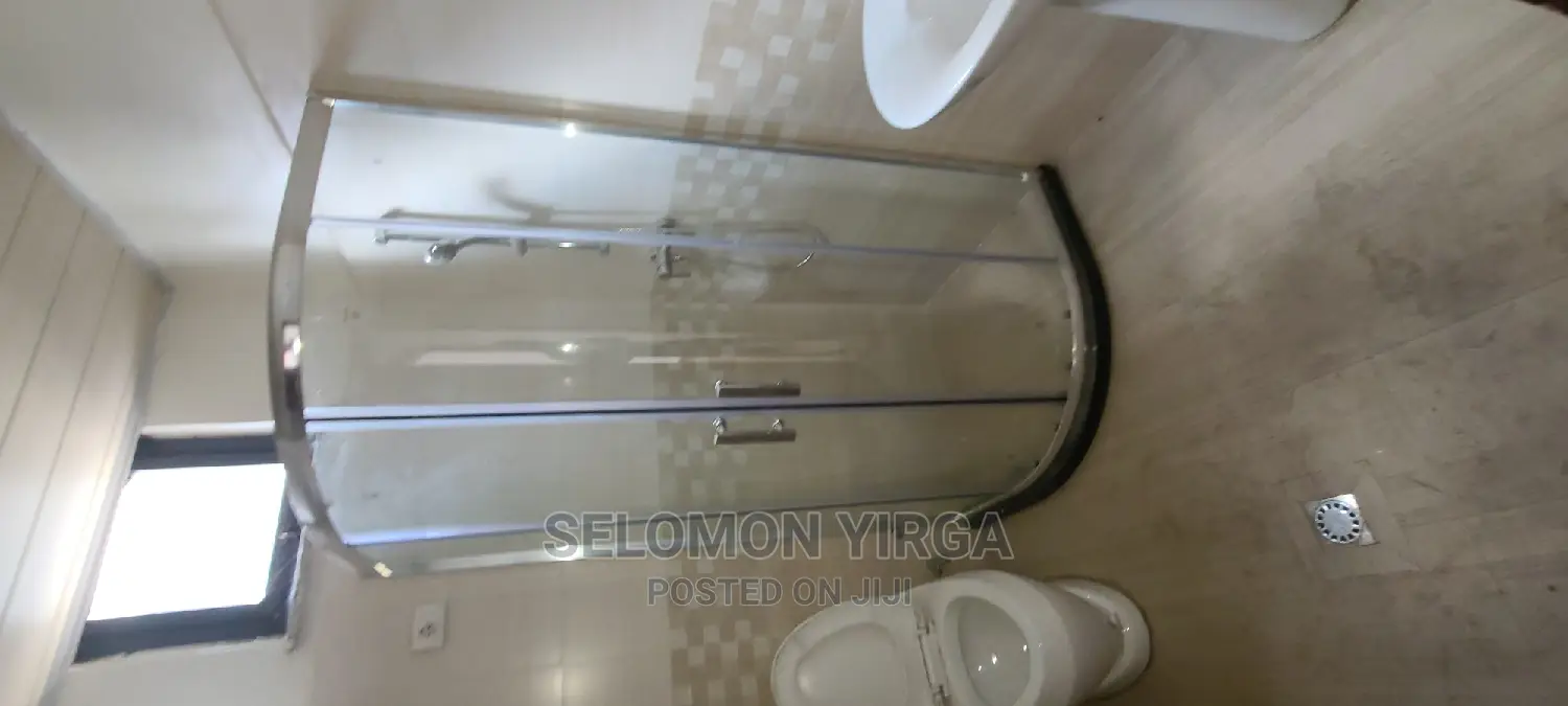 3bdrm Apartment in አድስ አበባ, Bole for sale