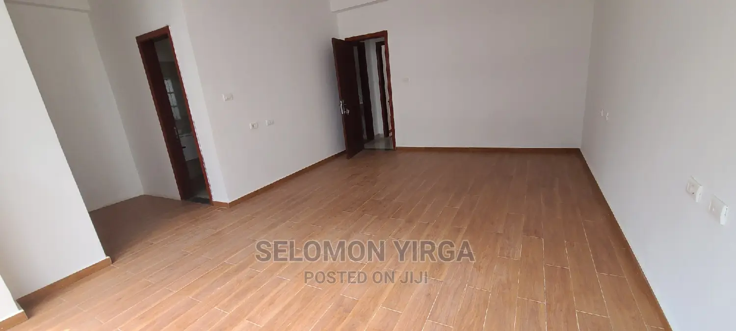 3bdrm Apartment in አድስ አበባ, Bole for sale