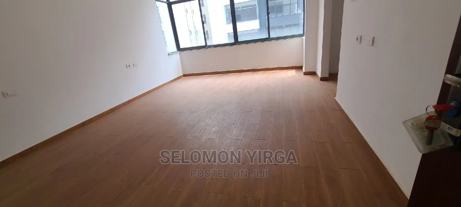 3bdrm Apartment in አድስ አበባ, Bole for sale