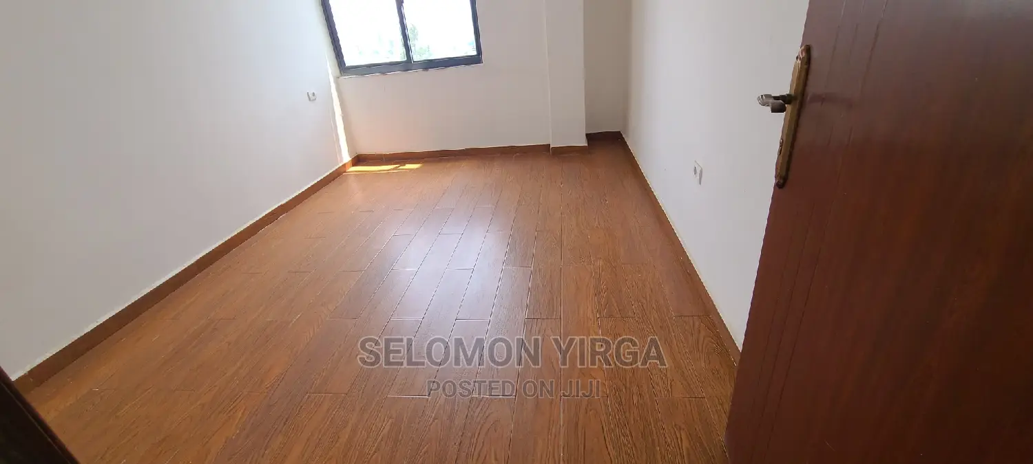 3bdrm Apartment in አድስ አበባ, Bole for sale