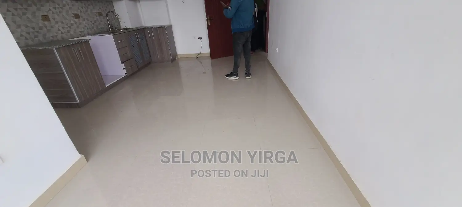 3bdrm Apartment in አድስ አበባ, Bole for sale