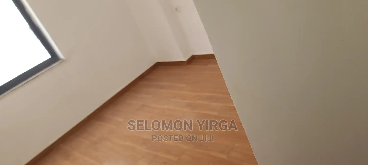 3bdrm Apartment in አድስ አበባ, Bole for sale