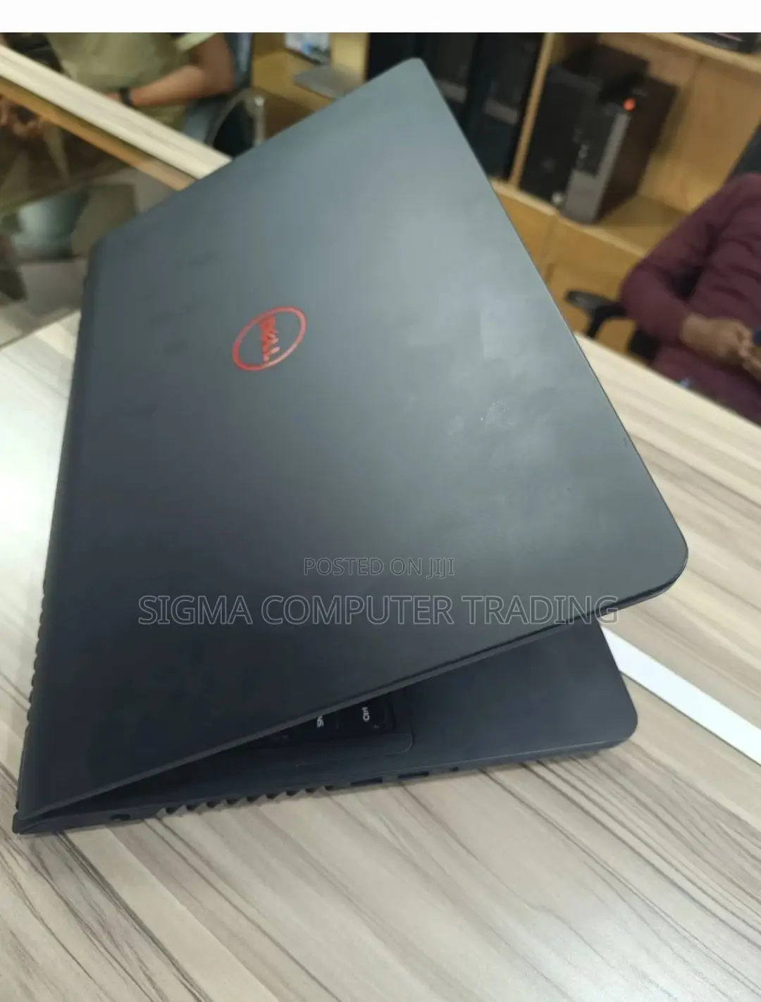 New Laptop Dell Inspiron 15 16GB Intel Core i7 SSD 512GB