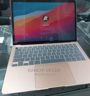 New Laptop Apple MacBook Air 8GB Apple M1 SSD 512GB