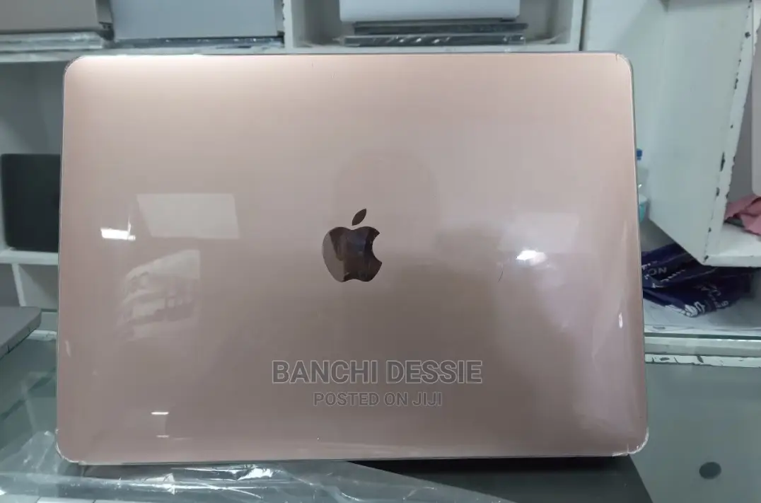 New Laptop Apple MacBook Air 8GB Apple M1 SSD 512GB