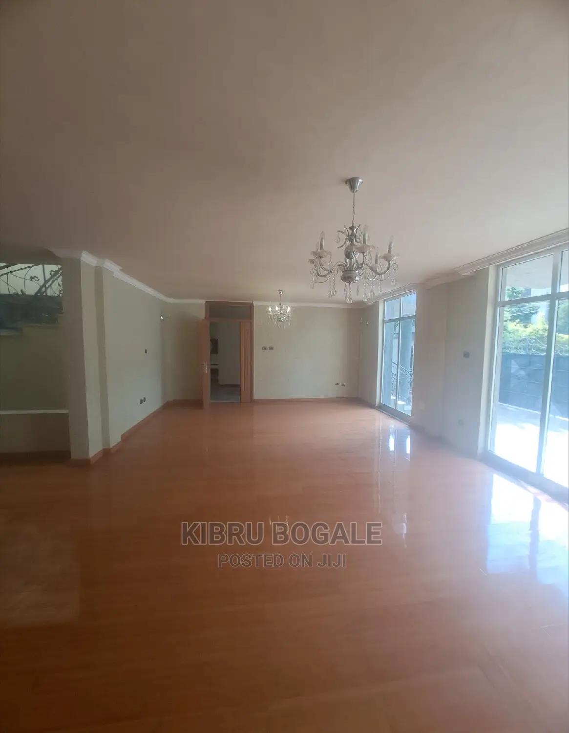 6bdrm House in Ayat, Bole for sale