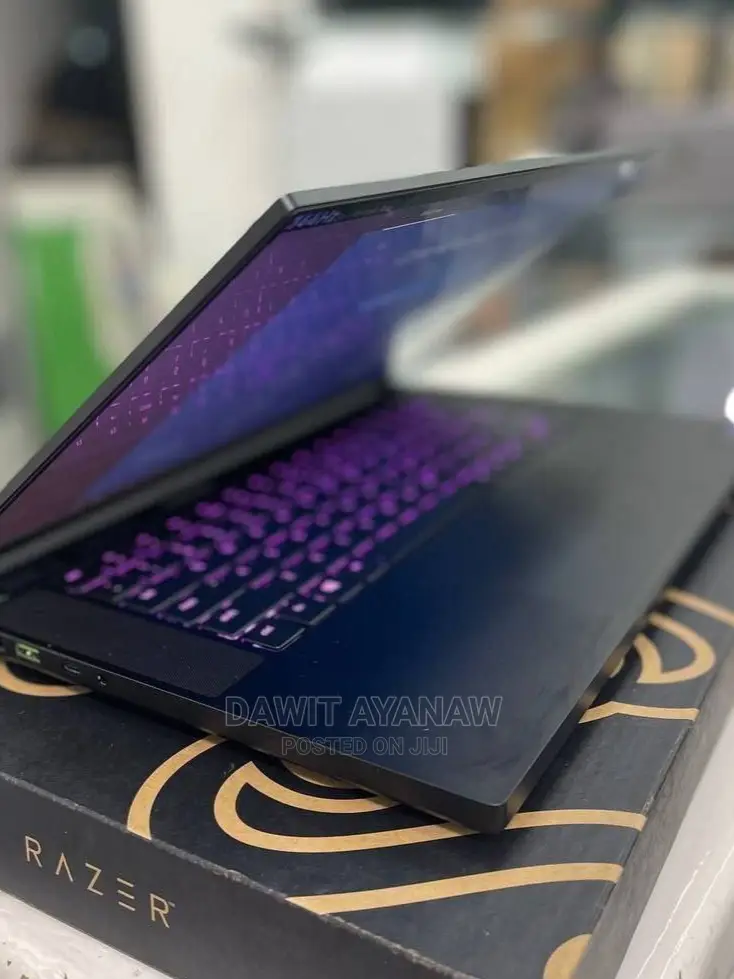 New Laptop Razer Blade 16GB Intel Core I7 SSD 1T