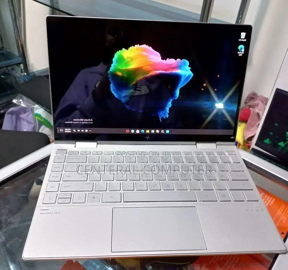 New Laptop HP Envy X360 8GB Intel Core I7 SSD 512GB