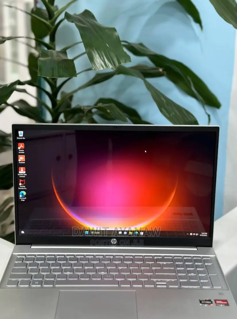 New Laptop HP Pavilion 15 8GB Intel Core I7 SSD 512GB